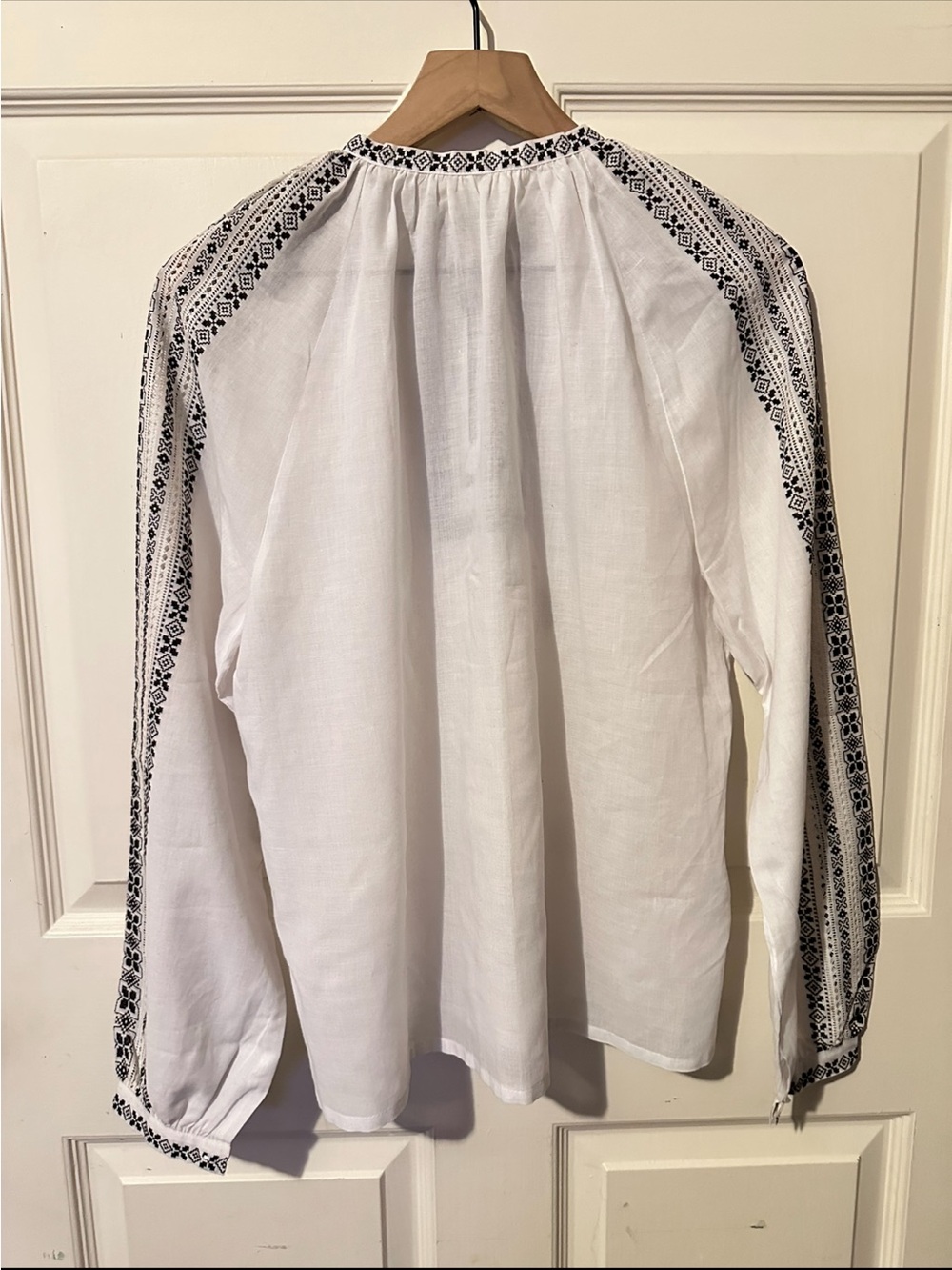 Ukraine | Top | Vintage White Top with Black Embroidered Peasant Blouse - Picture 2 of 11